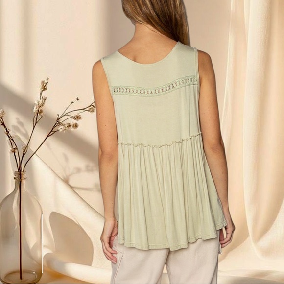 POL Pistachio Green Boho Lace Sleeveless Top - Picture 4 of 7